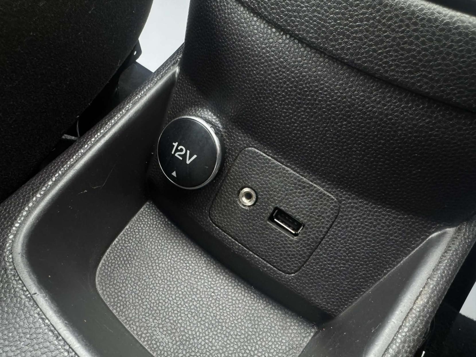 Ford Fiesta 1.25 Zetec Hatchback 5dr Petrol Manual Euro 5 (82 ps)