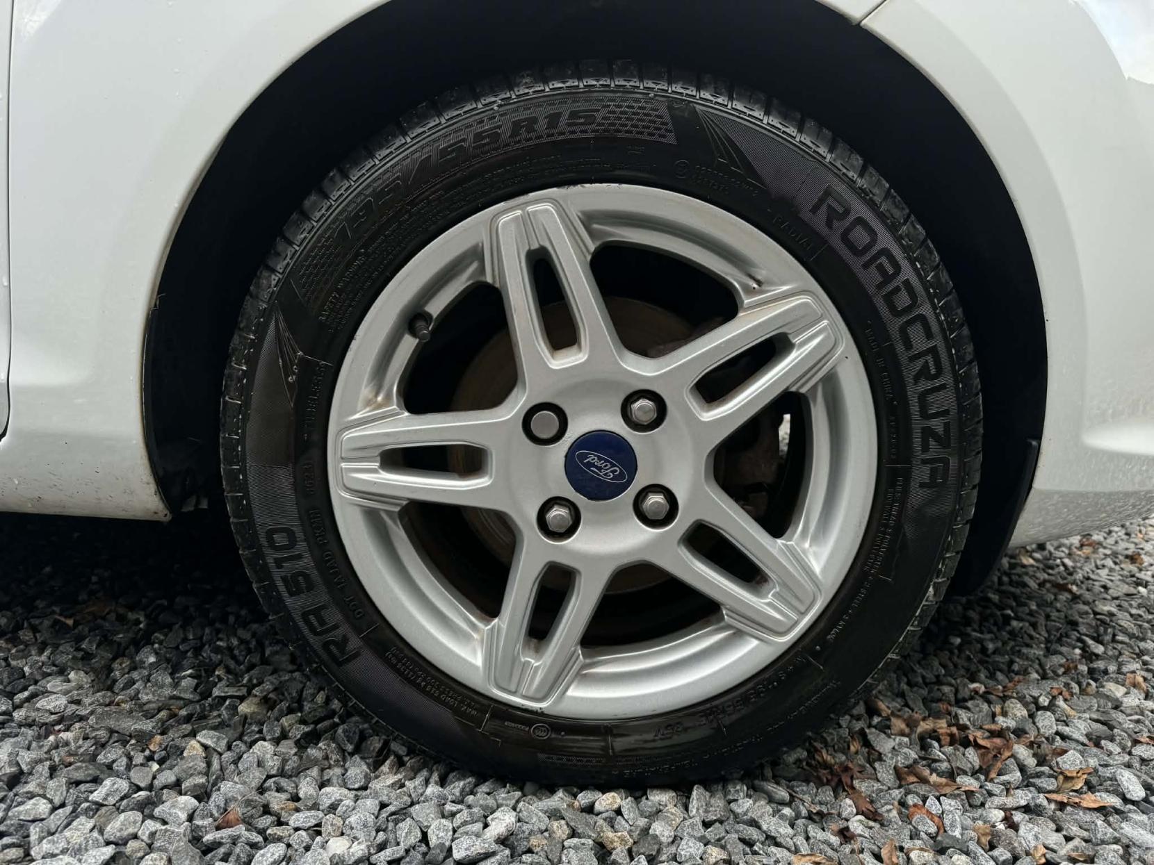 Ford Fiesta 1.25 Zetec Hatchback 5dr Petrol Manual Euro 5 (82 ps)