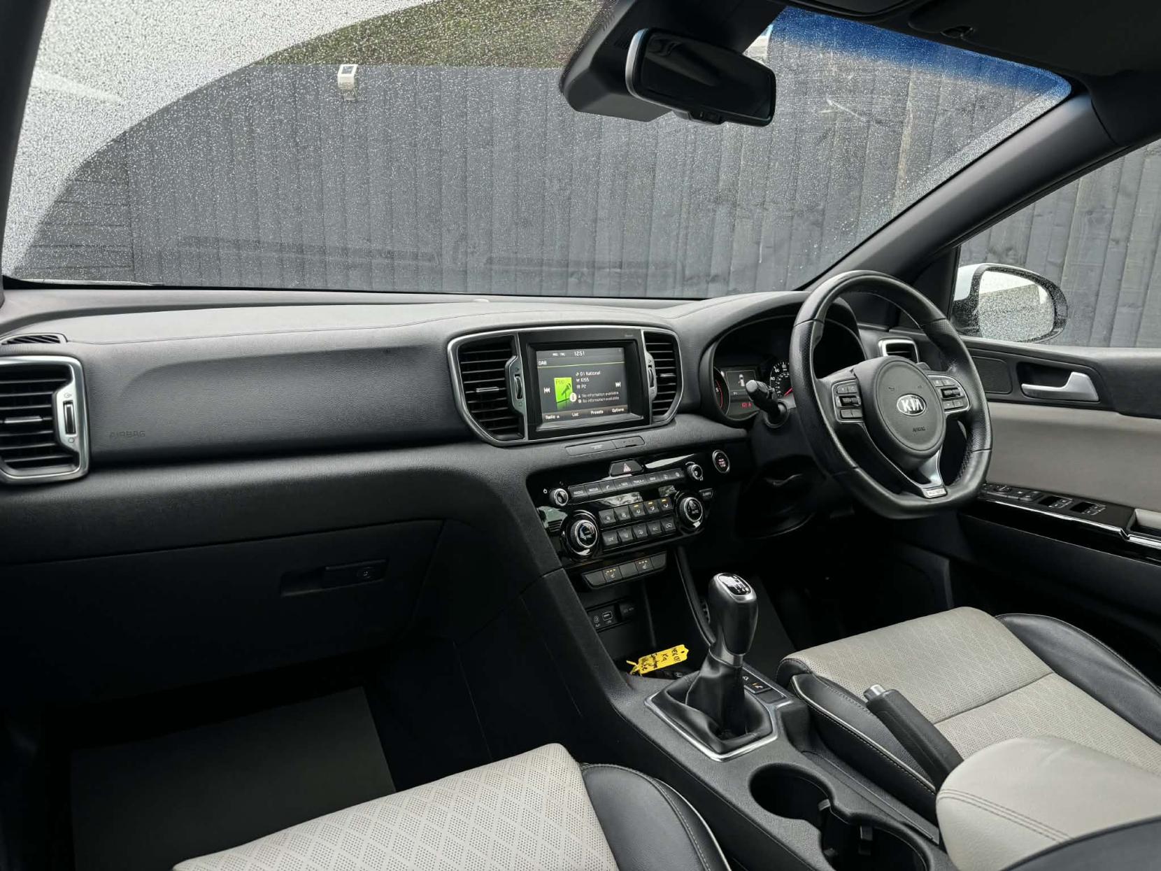 Kia Sportage 2.0 CRDi GT-Line SUV 5dr Diesel Manual AWD Euro 6 (134 bhp)
