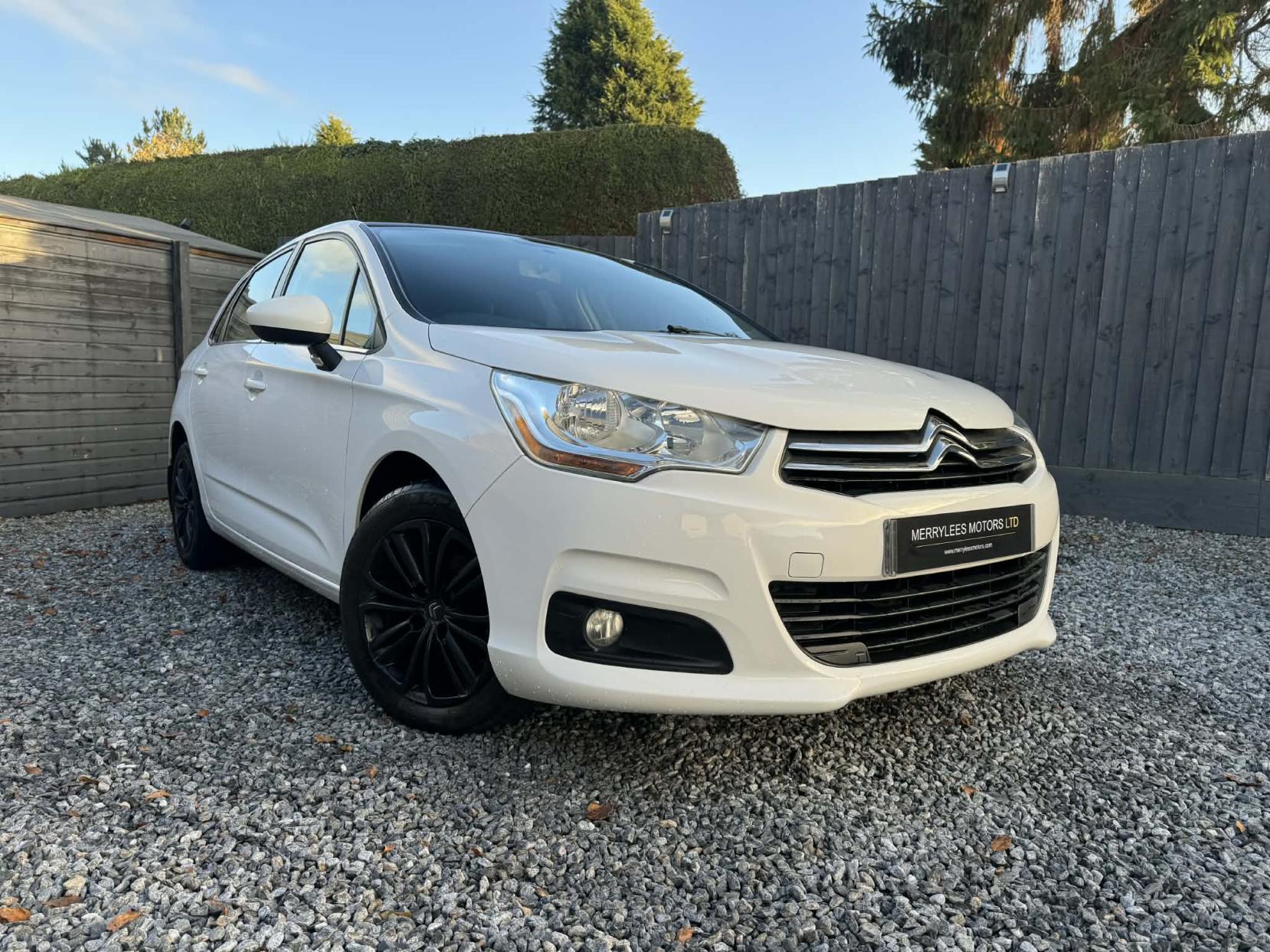 Citroen C4 1.6 HDi 16V VTR+ Hatchback 5dr Diesel Manual Euro 5 (90 ps)