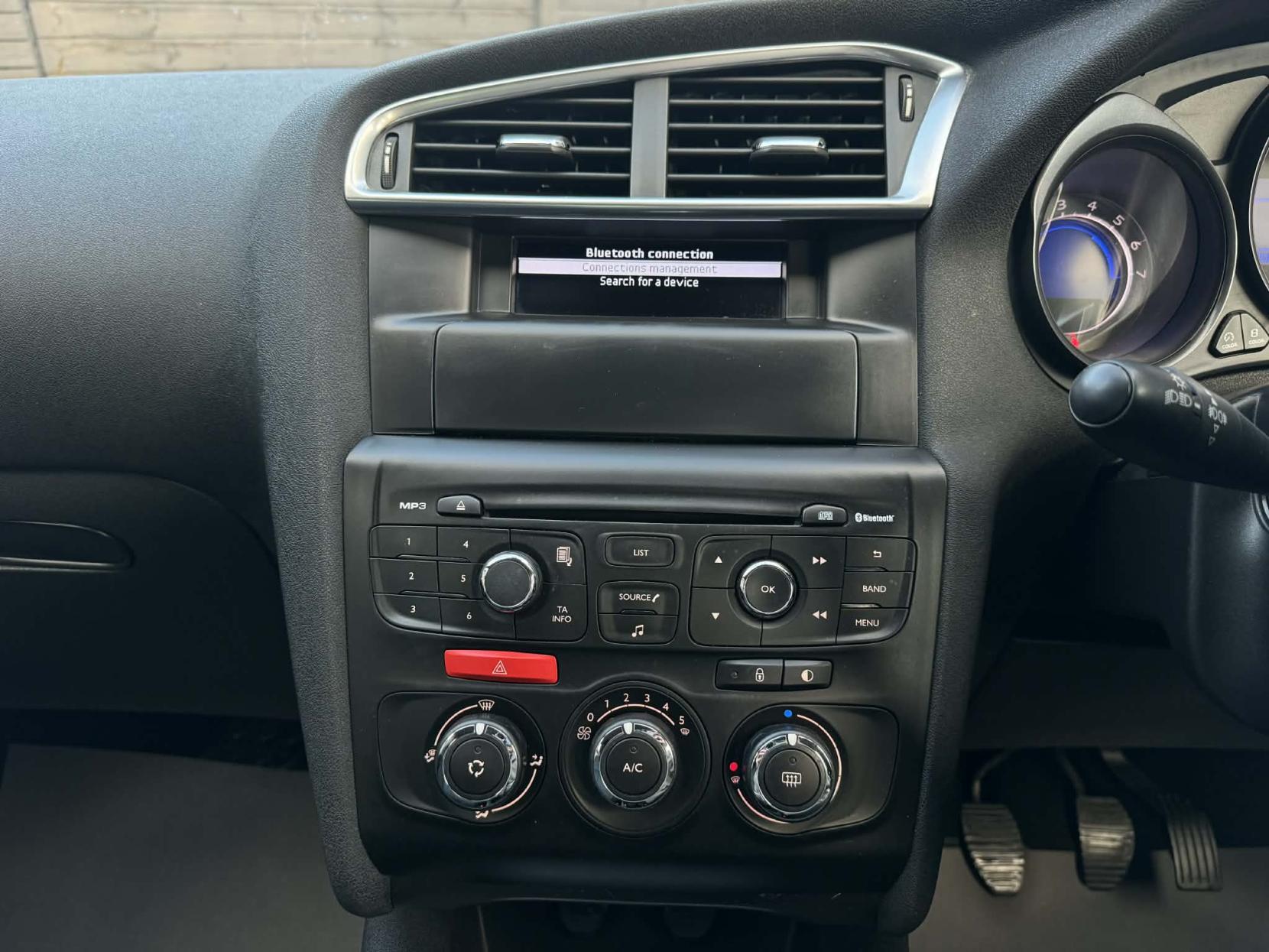 Citroen C4 1.6 HDi 16V VTR+ Hatchback 5dr Diesel Manual Euro 5 (90 ps)