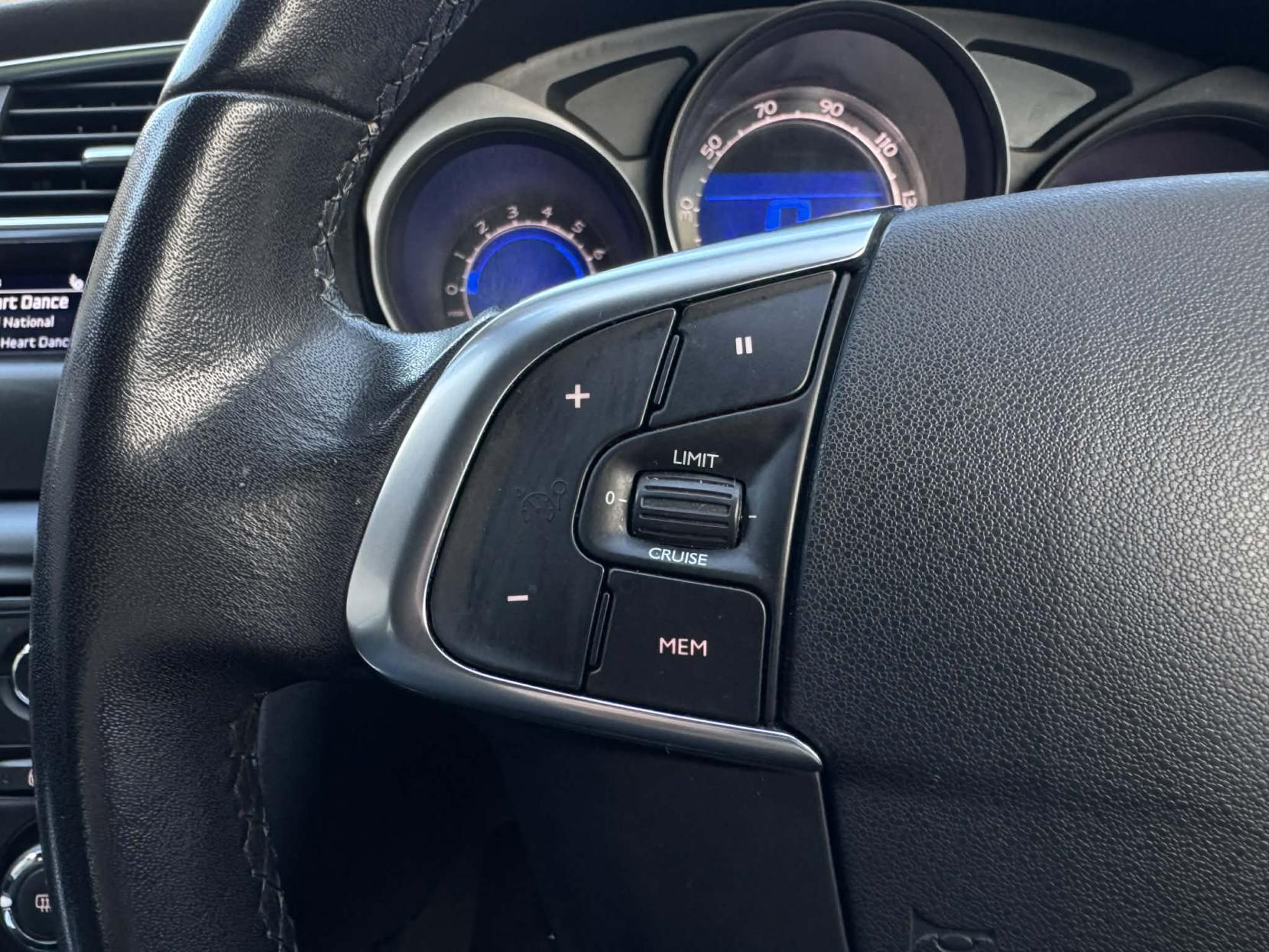 Citroen C4 1.6 HDi 16V VTR+ Hatchback 5dr Diesel Manual Euro 5 (90 ps)