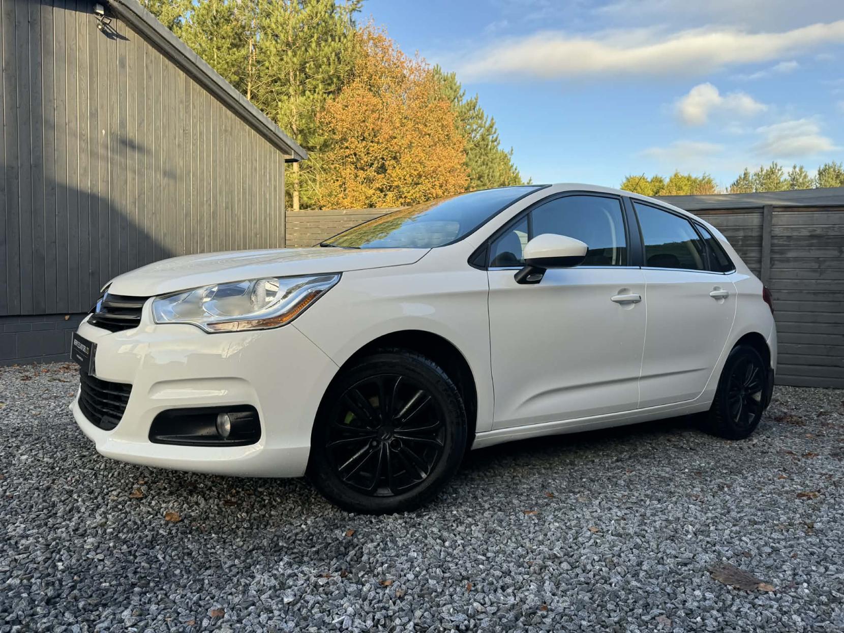 Citroen C4 1.6 HDi 16V VTR+ Hatchback 5dr Diesel Manual Euro 5 (90 ps)