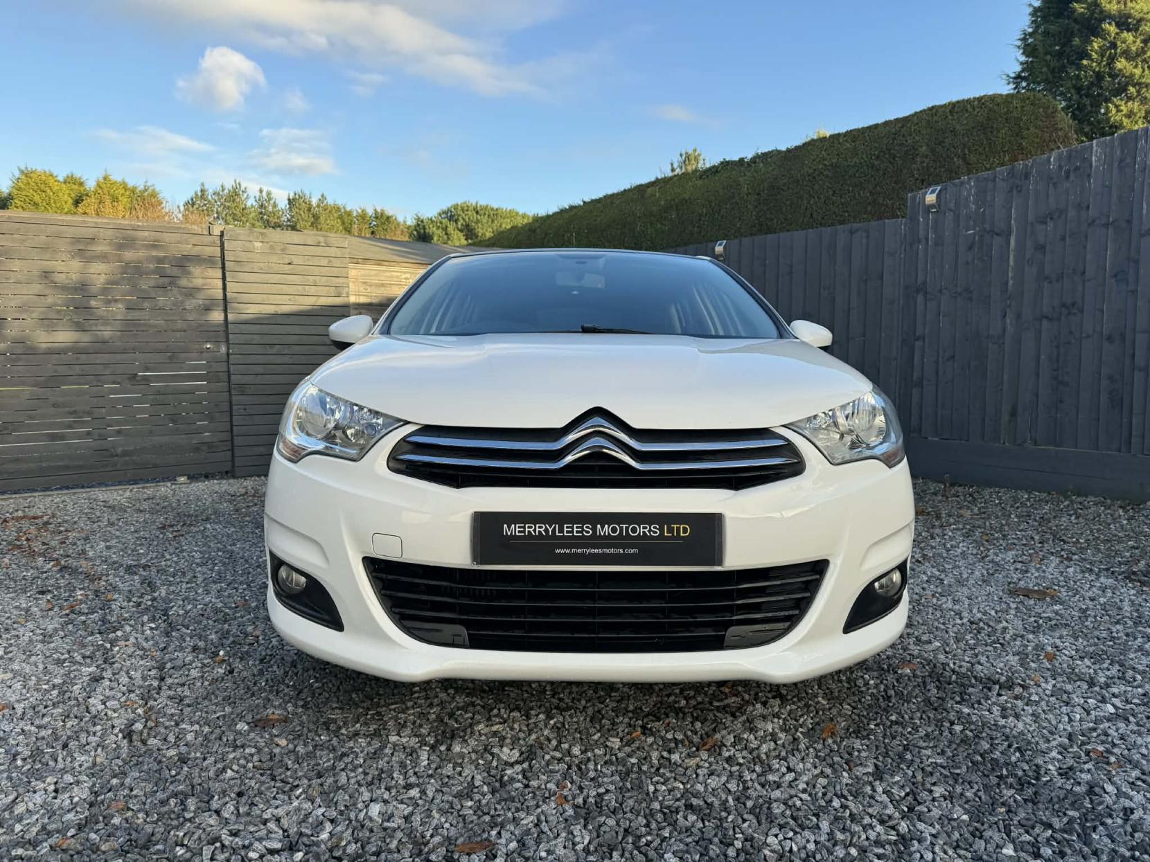 Citroen C4 1.6 HDi 16V VTR+ Hatchback 5dr Diesel Manual Euro 5 (90 ps)