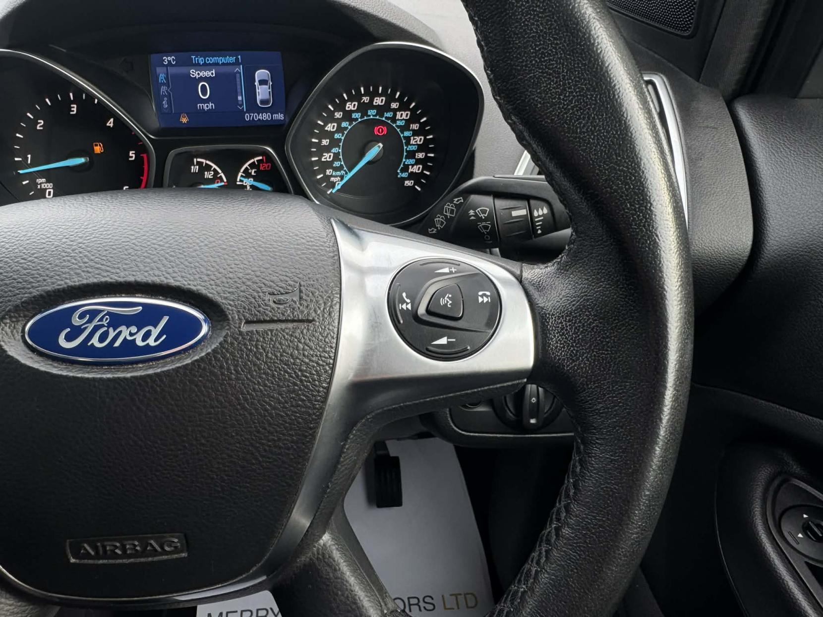 Ford Kuga 2.0 TDCi Titanium SUV 5dr Diesel Manual 2WD Euro 6 (s/s) (150 ps)